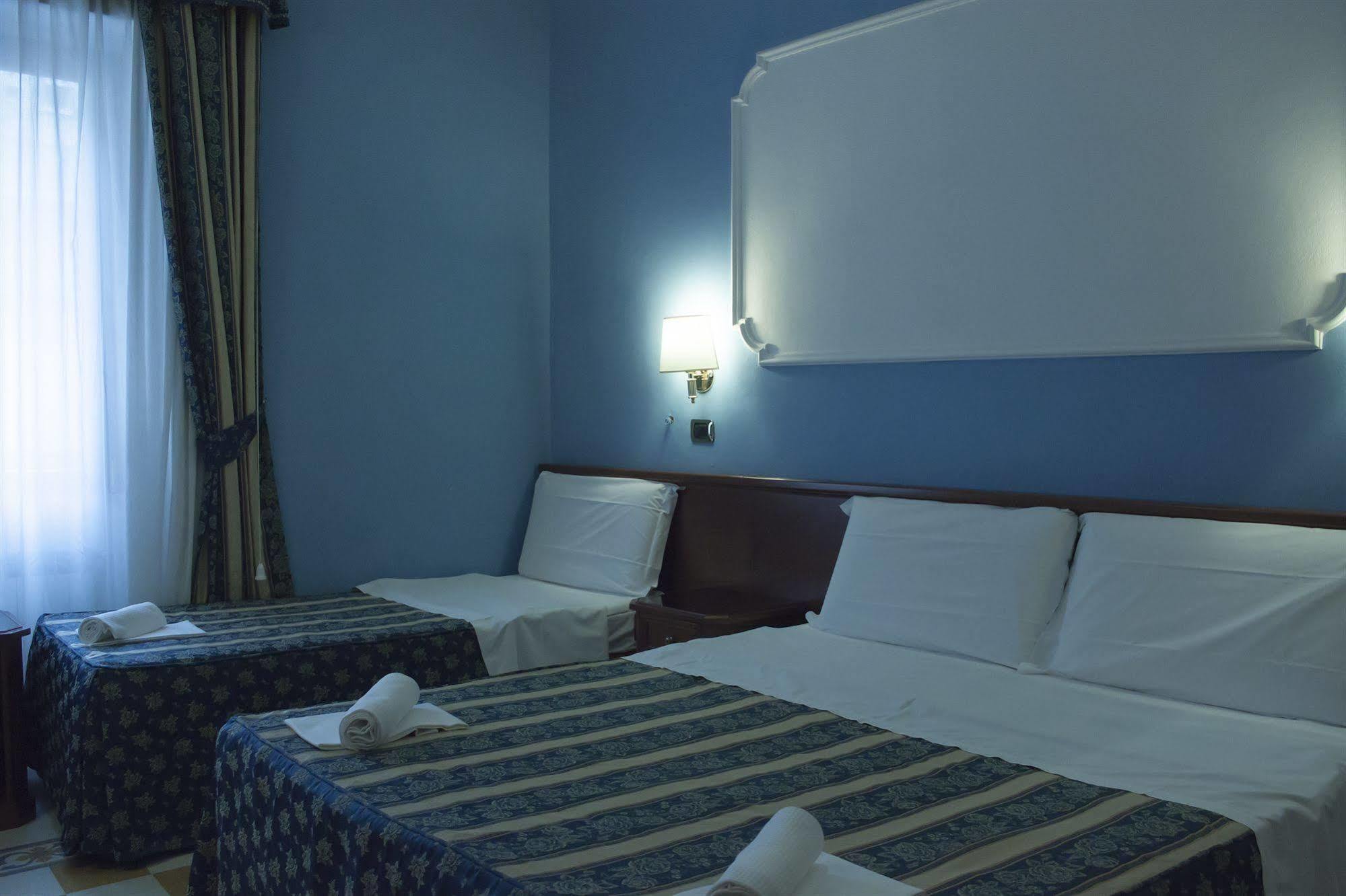 Clara Domus Hotell Roma Eksteriør bilde